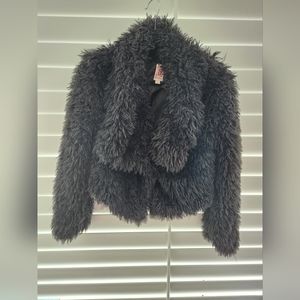 Decree Jacket Shaggy Black Cropped Button Front Closure Medium Free Shipping